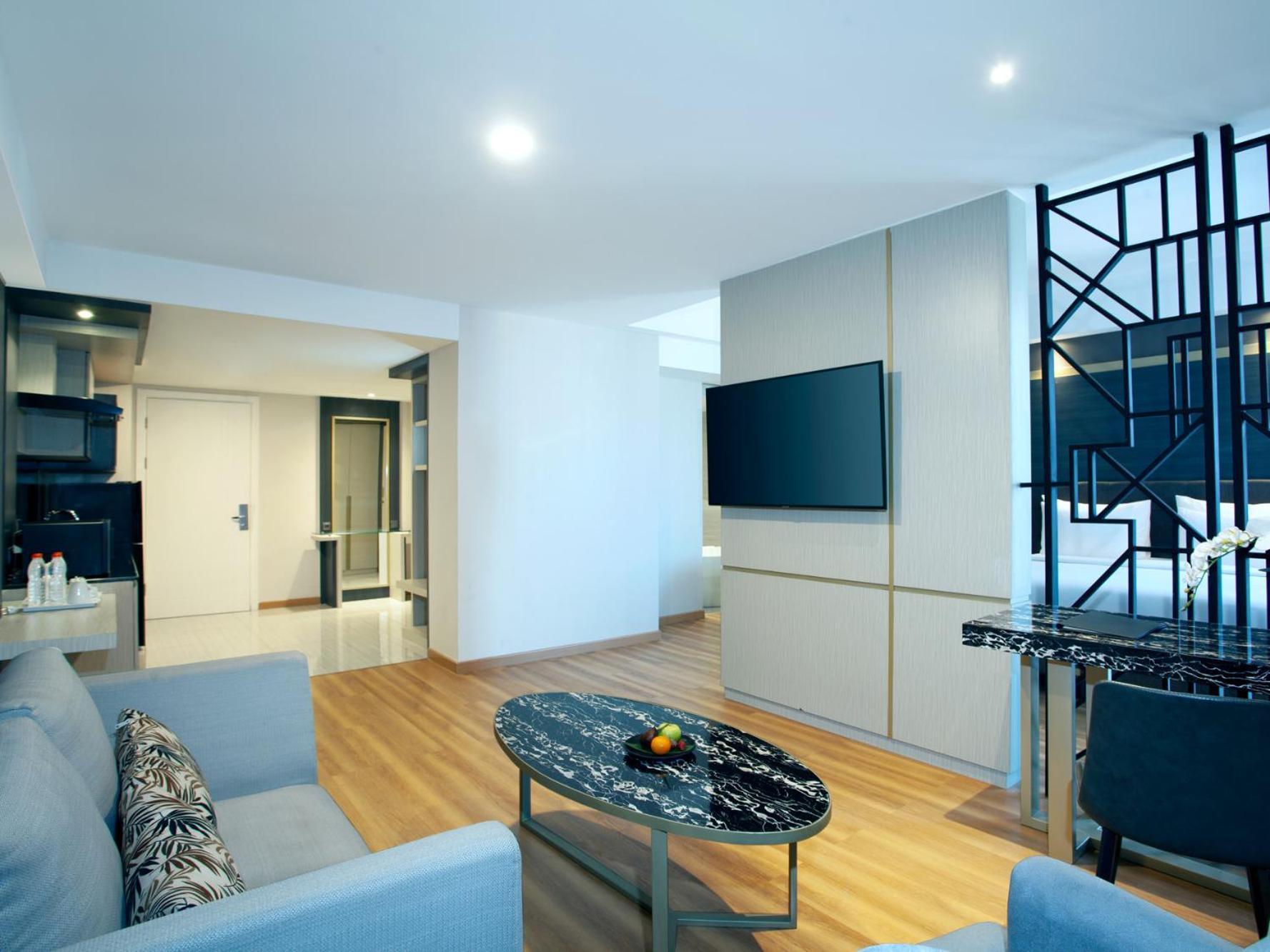 Platinum Hotel Tunjungan Surabaya Eksteriør bilde